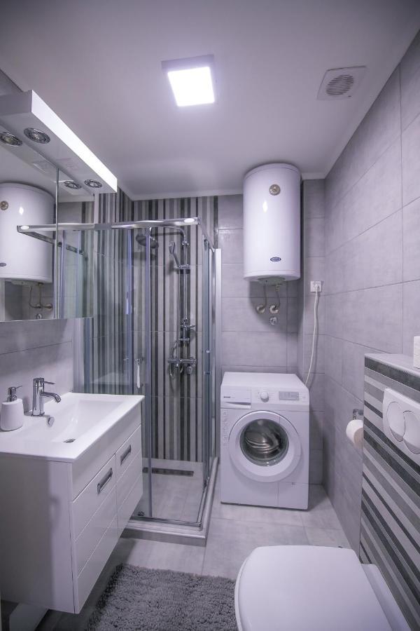 Apartman Nina II Sremska Mitrovica Exterior photo